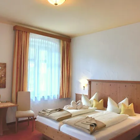 Hotel Hotel-garni Drachenburg 3*