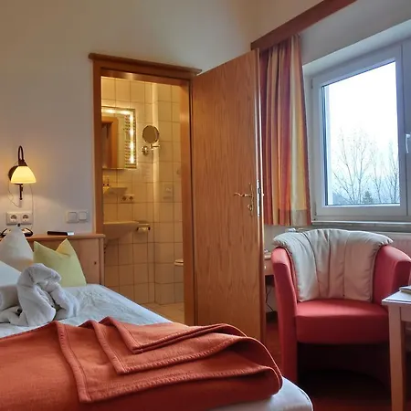 Hotel Hotel-garni Drachenburg 3*