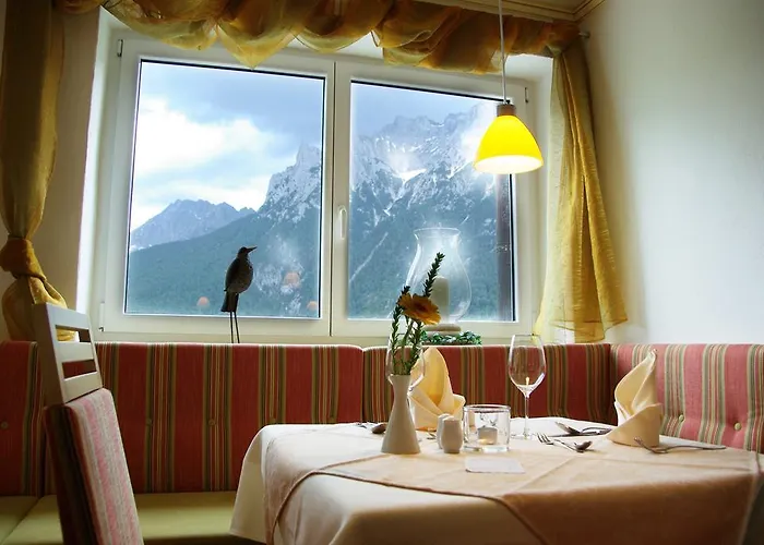 Hotel Hotel-garni Drachenburg Mittenwald