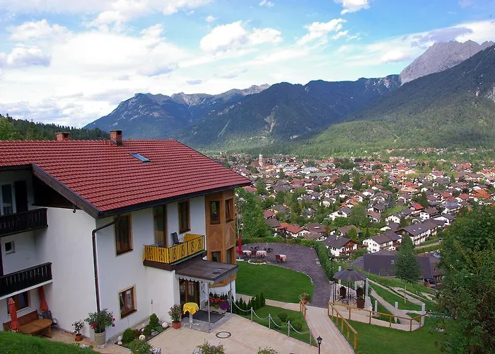 Hotel-garni Drachenburg Mittenwald