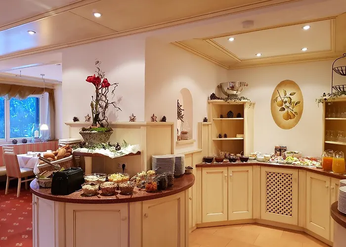 Hotel Hotel-garni Drachenburg Mittenwald