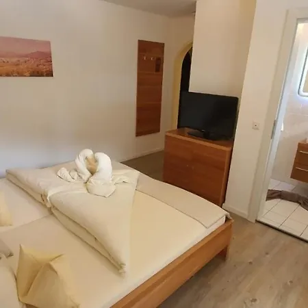 Hotel-garni Drachenburg 3* Mittenwald