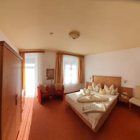 Hotel-garni Drachenburg Mittenwald