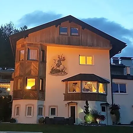 Hotel Hotel-garni Drachenburg 3*