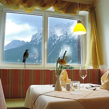 Hotel-garni Drachenburg Mittenwald