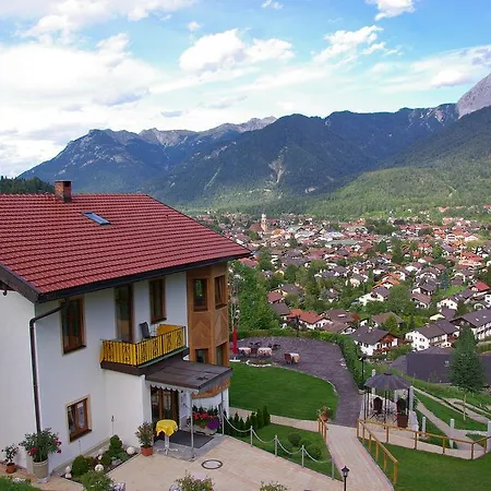 Hotel-garni Drachenburg Mittenwald